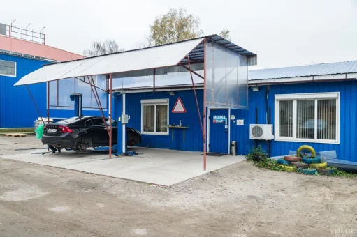 Автомойка и шиномонтаж Пиранья на улице Потапова изображение 1